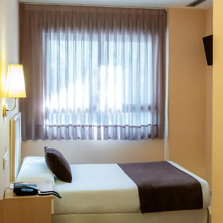 La Mercado Hotel 3*